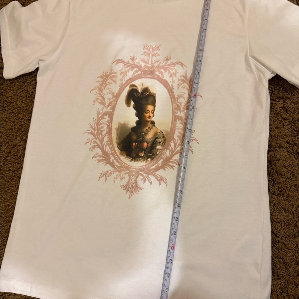 Shabby Chic White Short Sleeve Graphic Tee with Vintage Marie Antoinette Design - Picture 5 of 7